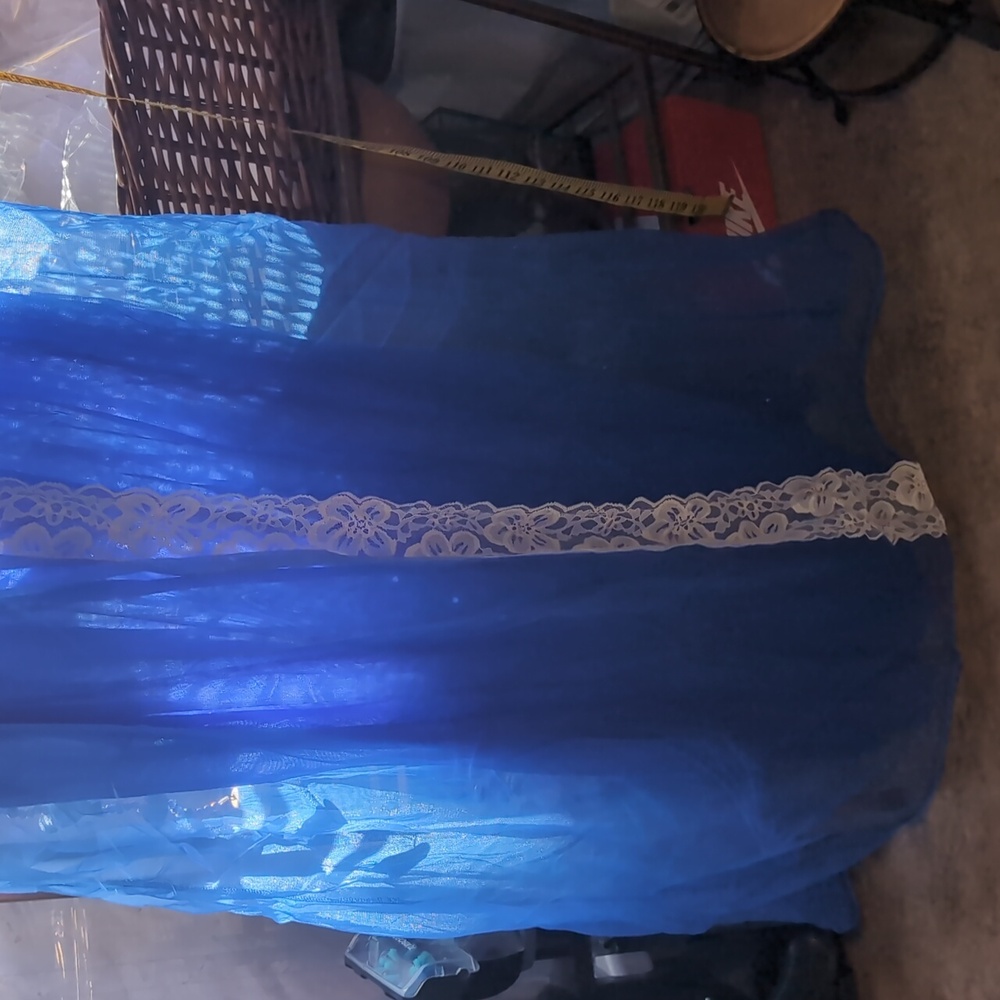 Vintage Erica Loren Nightgown Sz M - Picture 2 of 9